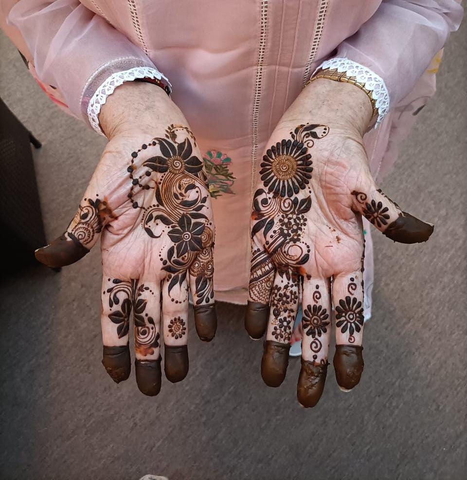 Album: Mehndi