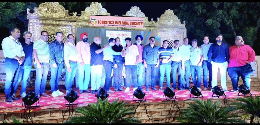 Actor Neil Seewal, who arrived to participate in the program of Logistics Welfare Society, said "Service is paramount".